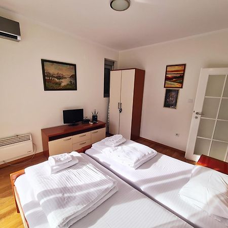 Centar New Loki Apartments บุดวา ภายนอก รูปภาพ