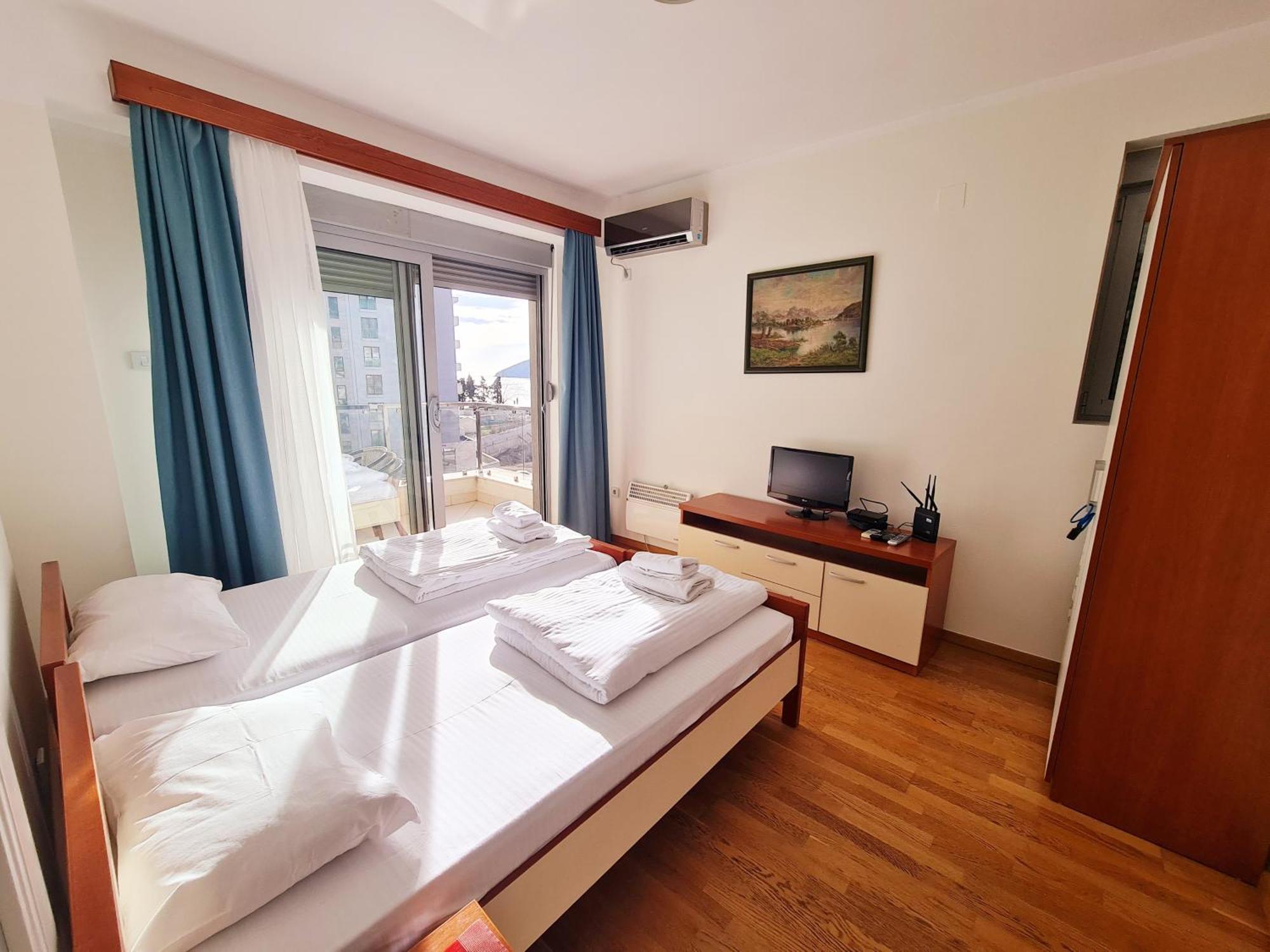 Centar New Loki Apartments บุดวา ภายนอก รูปภาพ