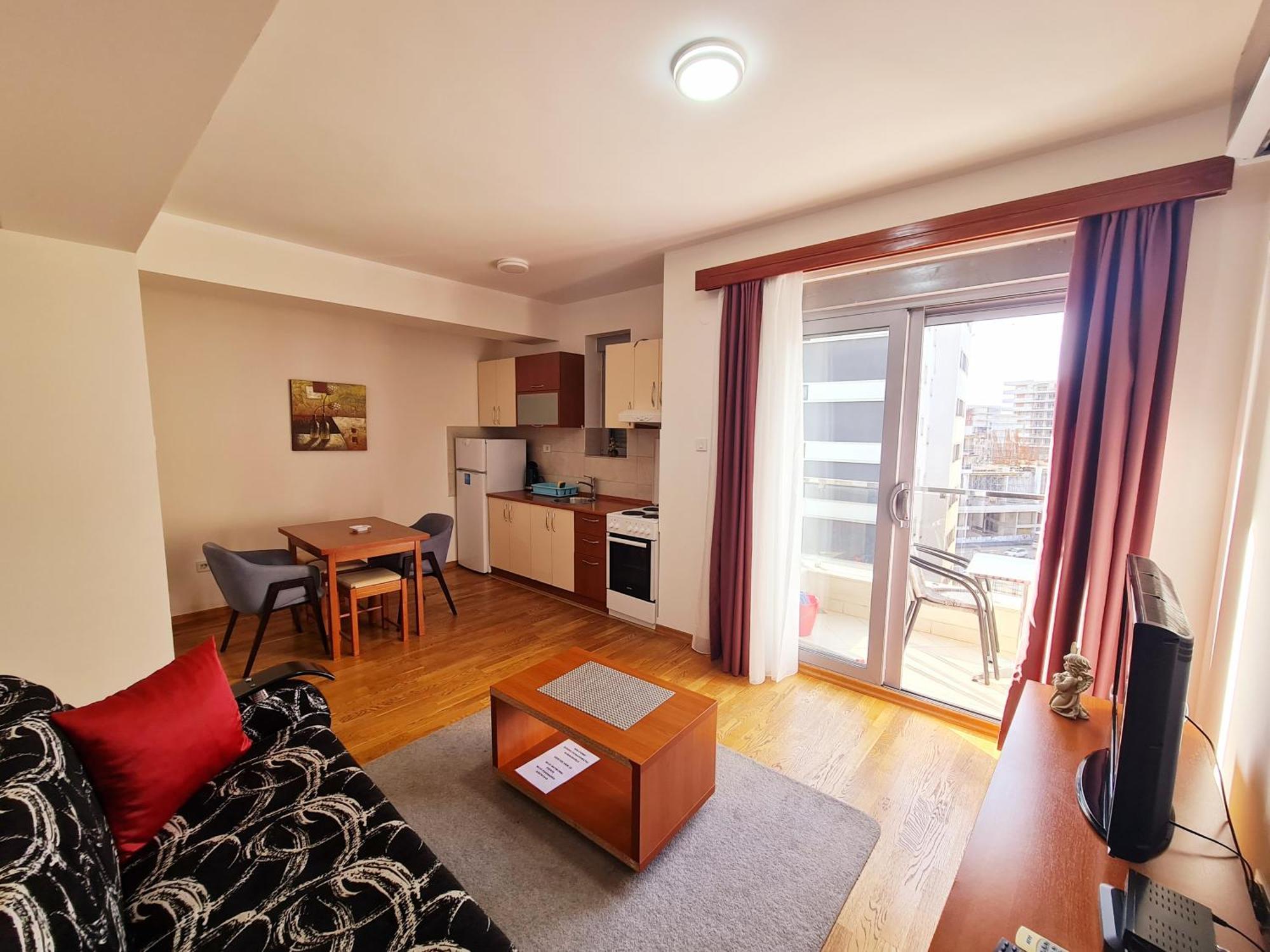 Centar New Loki Apartments บุดวา ภายนอก รูปภาพ